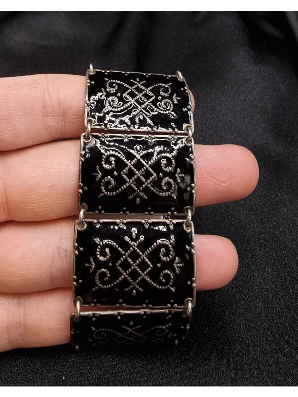 Vintage Norwegian R.S. Riste Slidre 925 Sterling Silver Black Enamel Bracelet - Picture 2 of 5